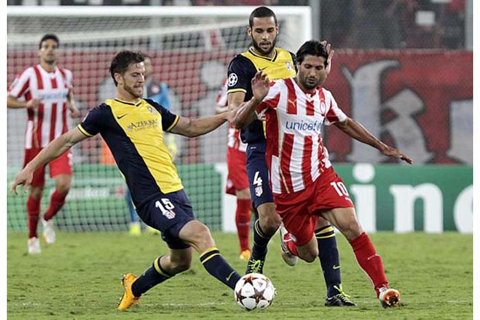 El finalista Atlético empieza con derrota 3-2 ante el Olympiacos en Champions