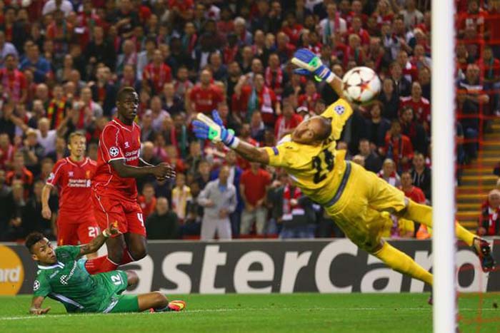 El Liverpool gana en el descuento al Ludogorets en su regreso a Champions