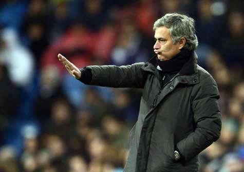 Mourinho se va de Real Madrid