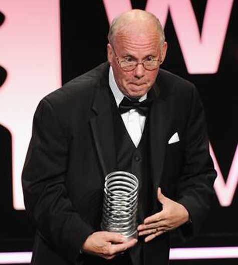 "Padre" del GIF pide ignorar diccionarios y pronunciar "JIF"