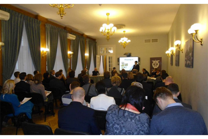 Nicaragua promueve inversiones en Letonia 