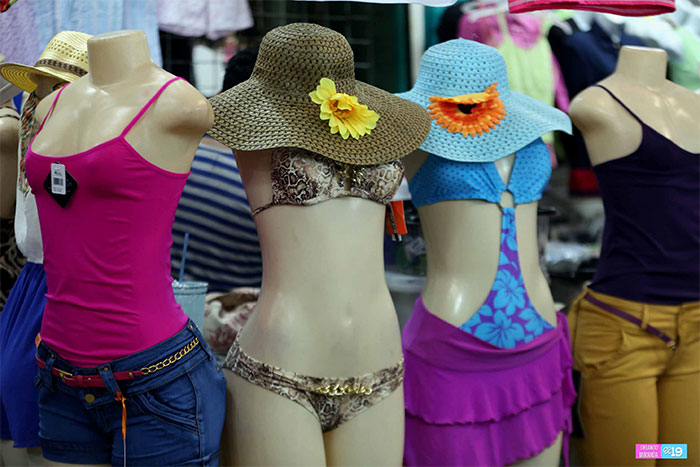 Mercados empiezan a ofrecer productos veraniegos