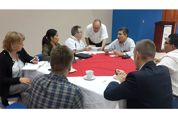 Cámara de Comercio sostiene encuentro con empresarios daneses