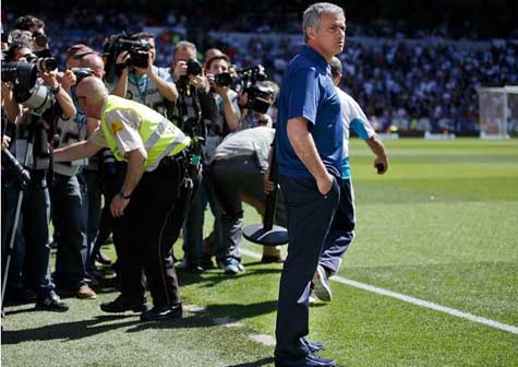 Real Madrid vence a Osasuna en la despedida de Mourinho