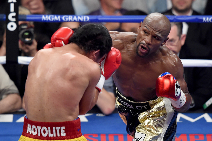Mayweather derrota a Pacquiao por decisión unánime en la 'Pelea del Siglo'