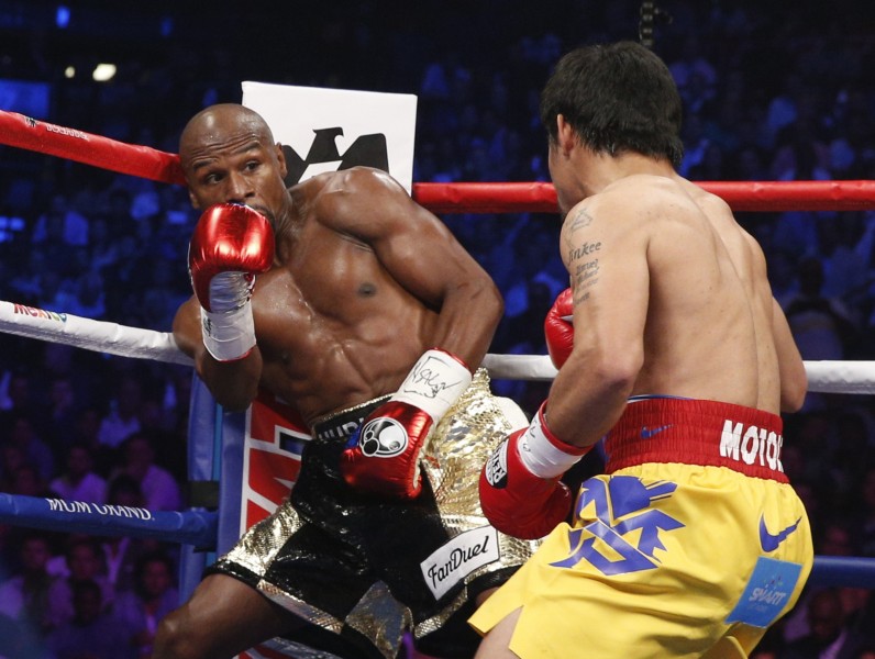 Mayweather derrota a Pacquiao por decisión unánime en la 'Pelea del Siglo'