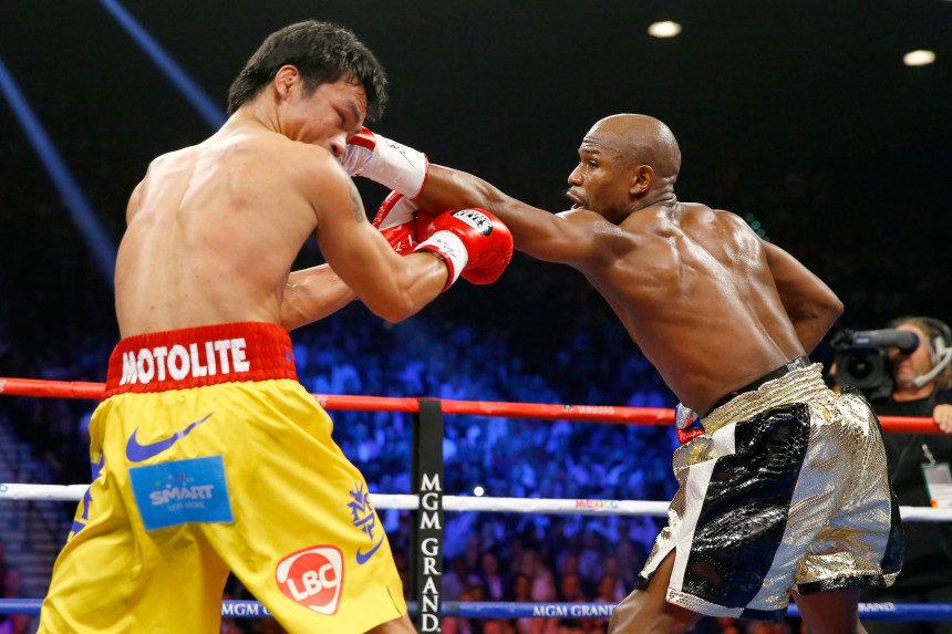 Mayweather derrota a Pacquiao por decisión unánime en la 'Pelea del Siglo'