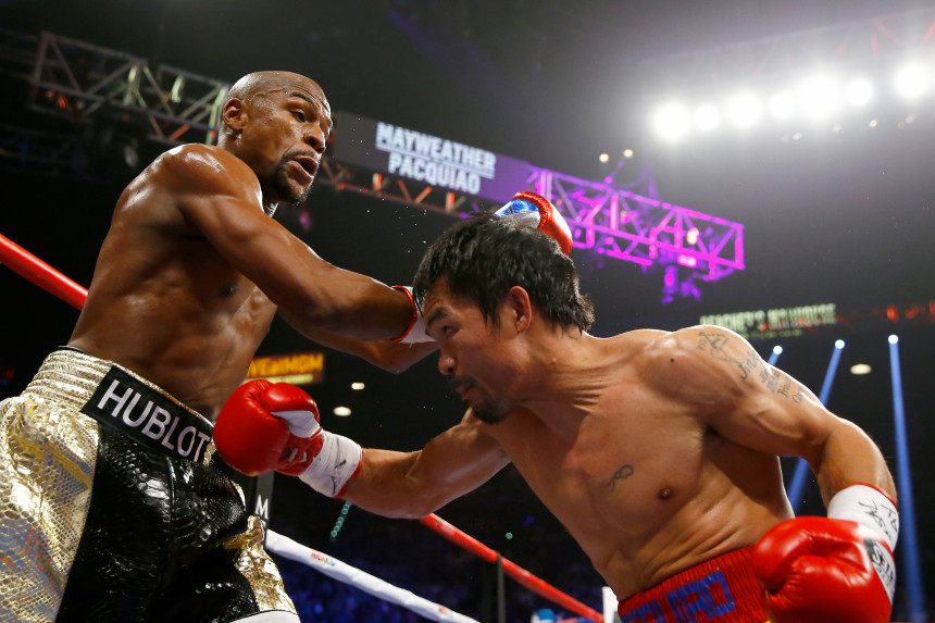 Mayweather derrota a Pacquiao por decisión unánime en la 'Pelea del Siglo'
