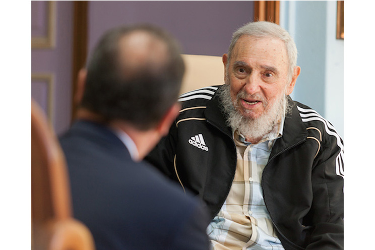 Fidel recibe a Hollande en Cuba