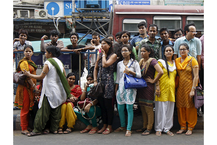 Nuevo terremoto de 7.3 en Nepal deja muertos y heridos