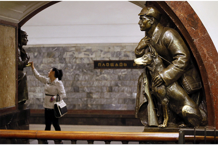 Cumple 80 años el metro más bonito y visitado del mundo