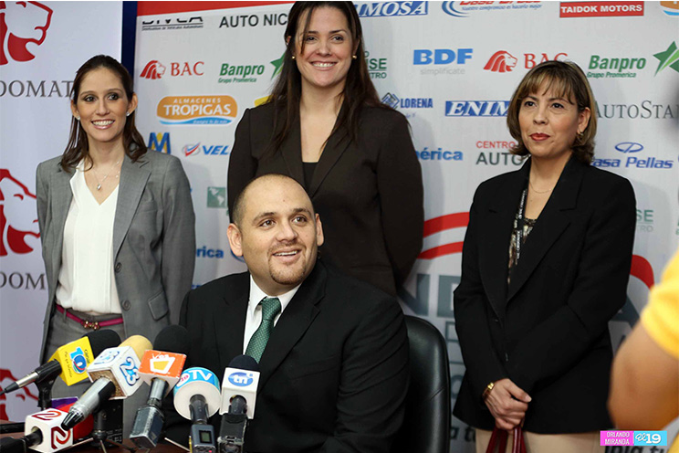 Amplia oferta de vehículos en Feria Andiva