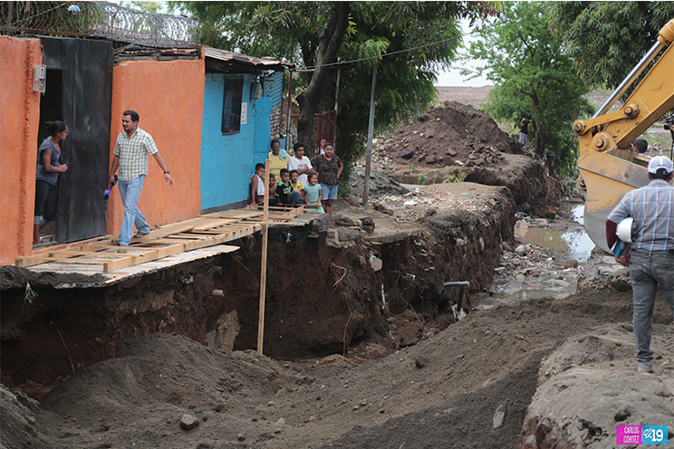 Alcaldía de Managua continúa reparando daños ocasionados por fuerte lluvia en la capital
