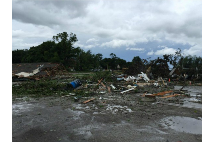 Tornados causan destrucción y heridos en EEUU