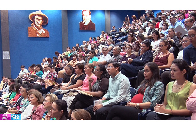 Estudio del PNUD destaca mayor participación de las mujeres en el mercado laboral nicaragüense