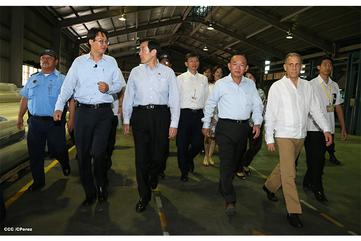 Presidente Ma Ying-jeou visita Empresa de Zona Franca Alpha Textil Nicaragua S.A.