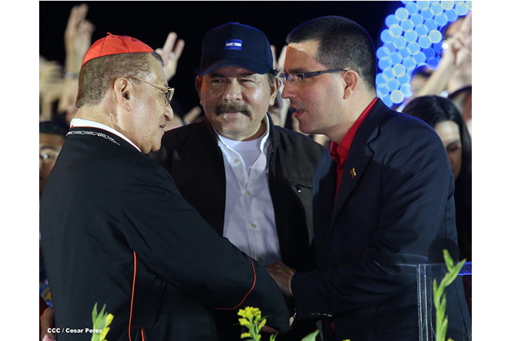 Compañero Arreaza llama a la Unidad y al Compromiso ante centenares de miles en Plaza La Fé