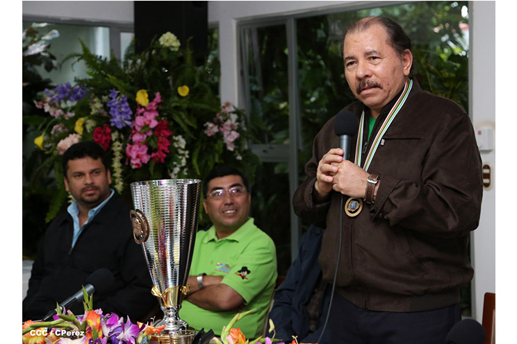 Daniel reconoce logros de la Selección Nacional de Beisbol Infantil Sub-12