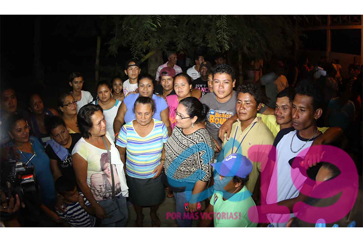 Emotivo reencuentro de pescadores con sus familiares 