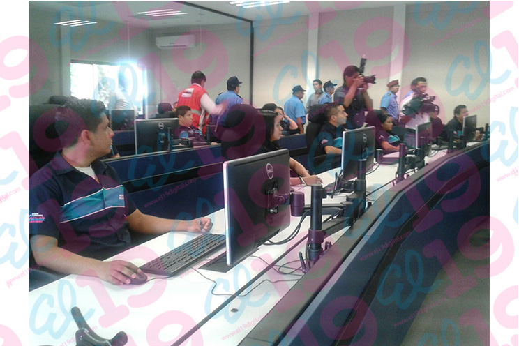 Realizan pruebas en Centro de Control de Tránsito de nueva red semafórica inteligente