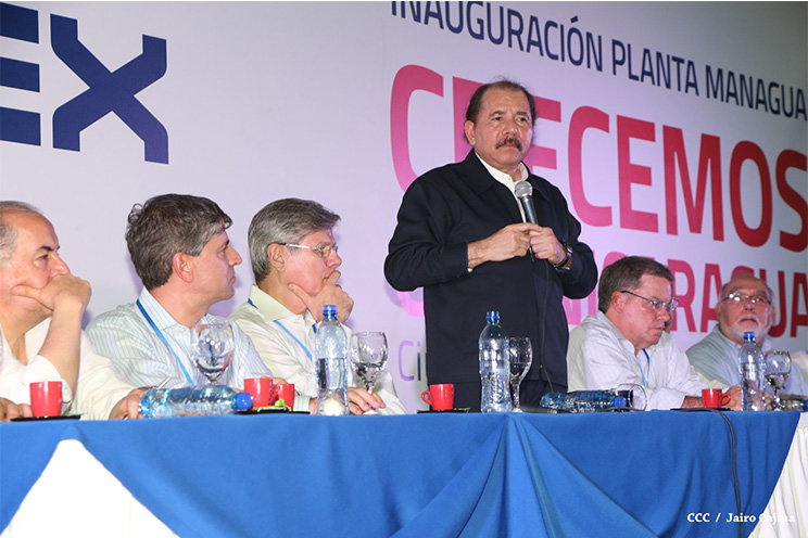 Presidente Daniel inaugura nueva planta de CEMEX en Nicaragua