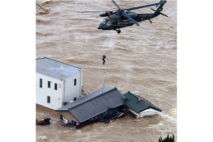 Japón sufre sus mayores inundaciones en décadas (VIDEO)