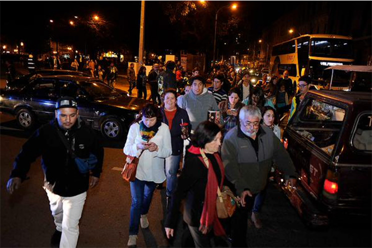 Terremoto magnitud 8.4 golpea Chile