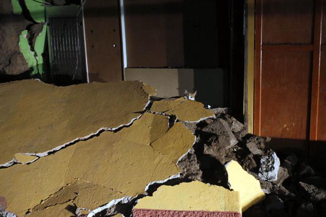 Gobierno chileno confirma que son al menos diez los muertos por el terremoto