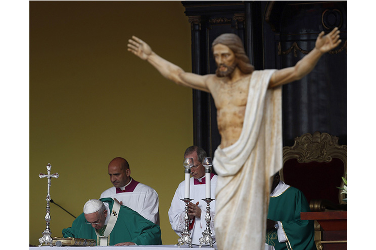 Papa Francisco: Quien quiera ser el primero, que viva para servir (FOTOS, VIDEO)