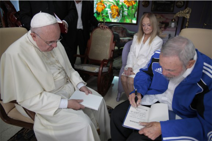 El Papa Francisco visitó a Fidel en su casa (FOTOS, VIDEO)