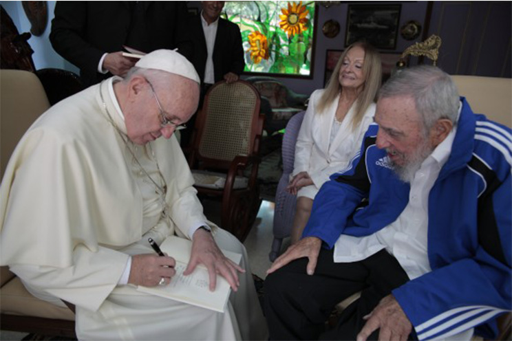 El Papa Francisco visitó a Fidel en su casa (FOTOS, VIDEO)