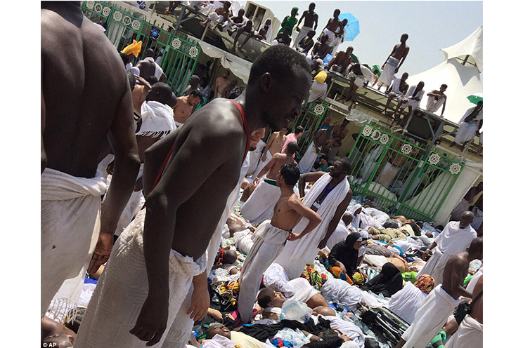 Más de 700 muertos por estampida humana en La Meca