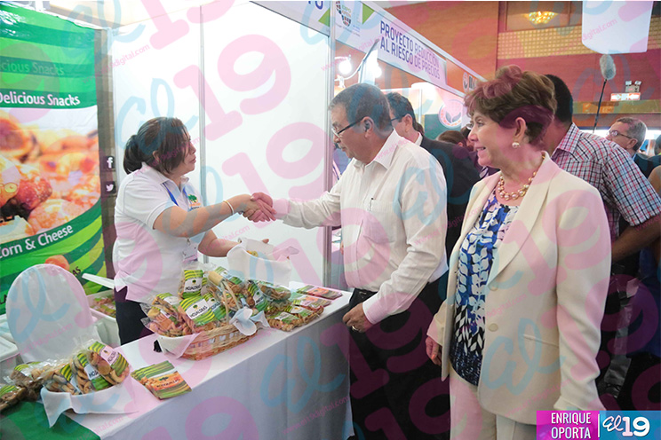 Inicia Feria Expo-APEN 2015