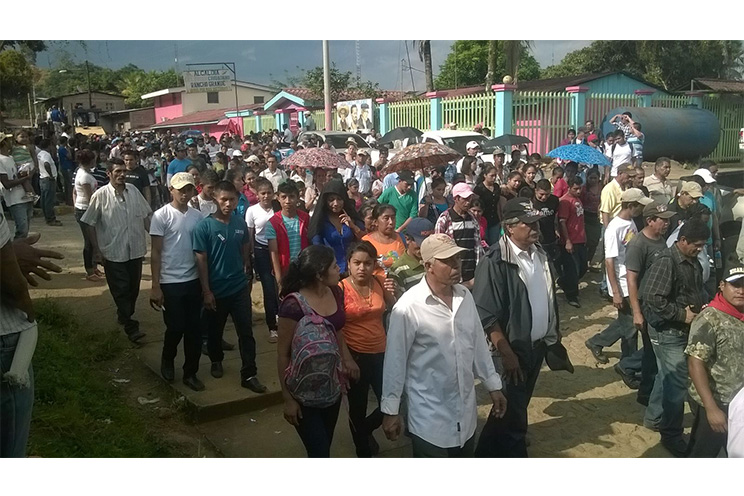 Realizan caminata de Acción de Gracias en Rancho Grande celebrando a San Francisco de Asís (VIDEO)