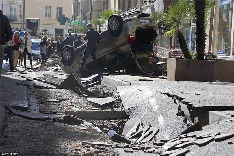 Al menos 16 muertos por inundaciones en Riviera Francesa (FOTOS, VIDEO)