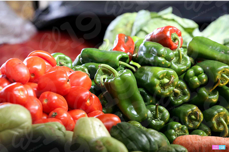 Productores y comerciantes de tomates y chiltomas firman consenso con autoridades de gobierno