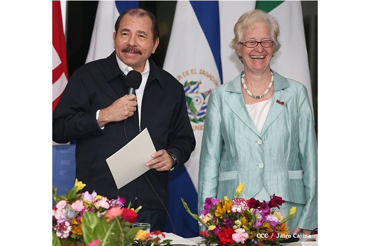 Presidente Daniel recibe Cartas Credenciales de Embajadores de Colombia, El Salvador, Alemania e Italia
