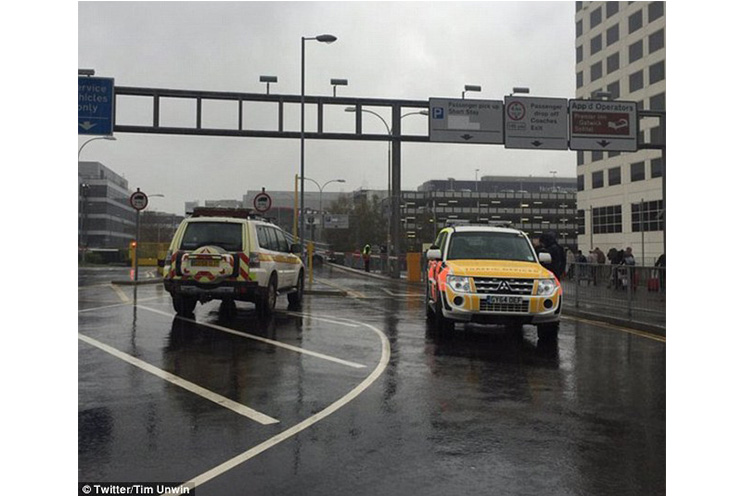 Detenido un francés armado en el aeropuerto de Gatwick