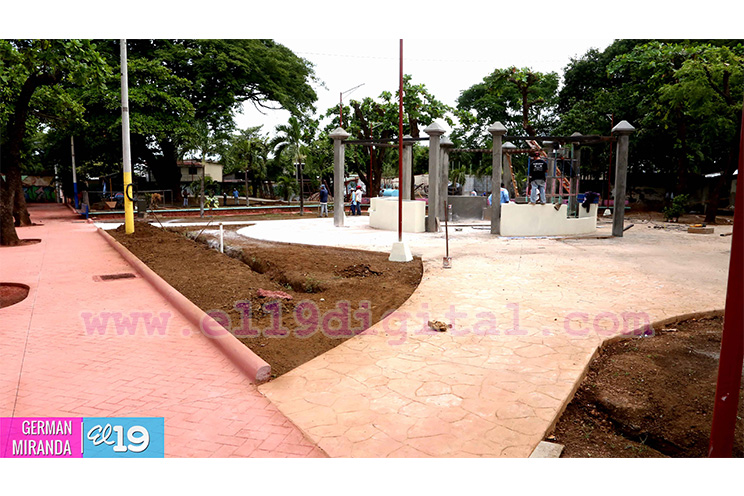 Avanzan obras de rehabilitación del Parque Las Madres