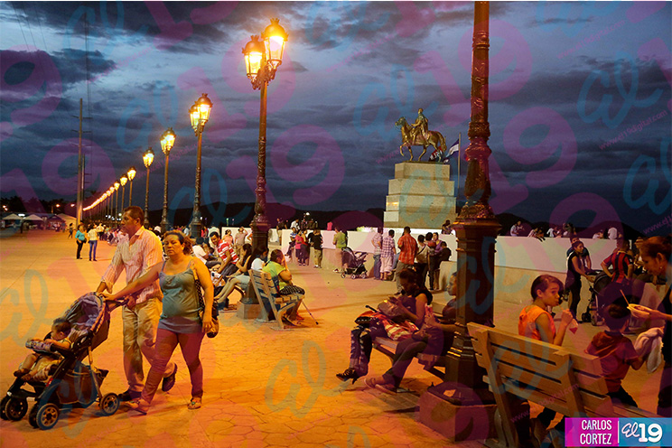 Crónica en la Avenida