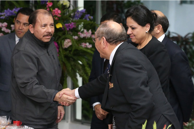 Daniel y Rosario se reúnen con presidente electo de Guatemala, Jimmy Morales