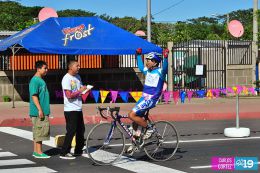 Mañanas deportivas en Avenida de Bolívar a Chávez