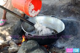 Dulceros granadinos preparados para las festividades marianas