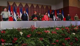 Daniel y Rosario presiden graduación de cadetes del Ejército de Nicaragua