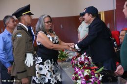 Daniel y Rosario presiden graduación de cadetes del Ejército de Nicaragua