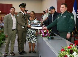 Daniel y Rosario presiden graduación de cadetes del Ejército de Nicaragua