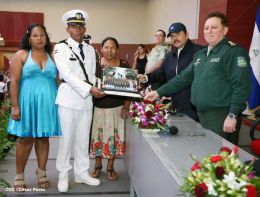 Daniel y Rosario presiden graduación de cadetes del Ejército de Nicaragua