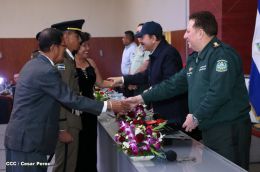 Daniel y Rosario presiden graduación de cadetes del Ejército de Nicaragua