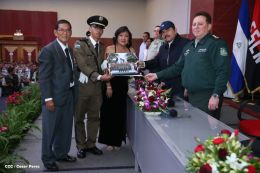 Daniel y Rosario presiden graduación de cadetes del Ejército de Nicaragua