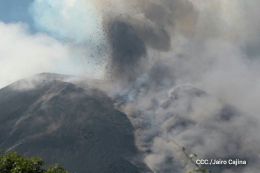 Volcán Momotombo entra en actividad eruptiva tras 110 años de relativa calma